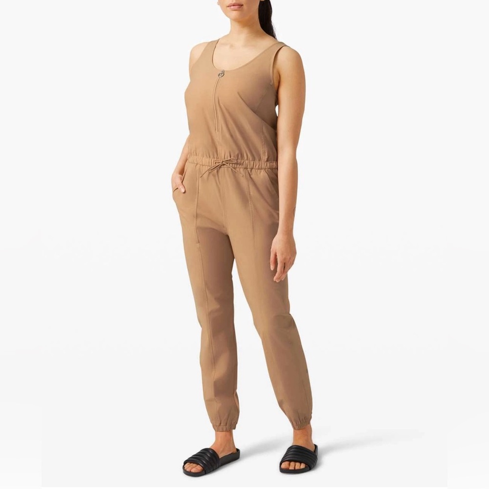 🆕 Lululemon Shift in Time Jumpsuit Size 4 Beach Wood Lightweight Stretch